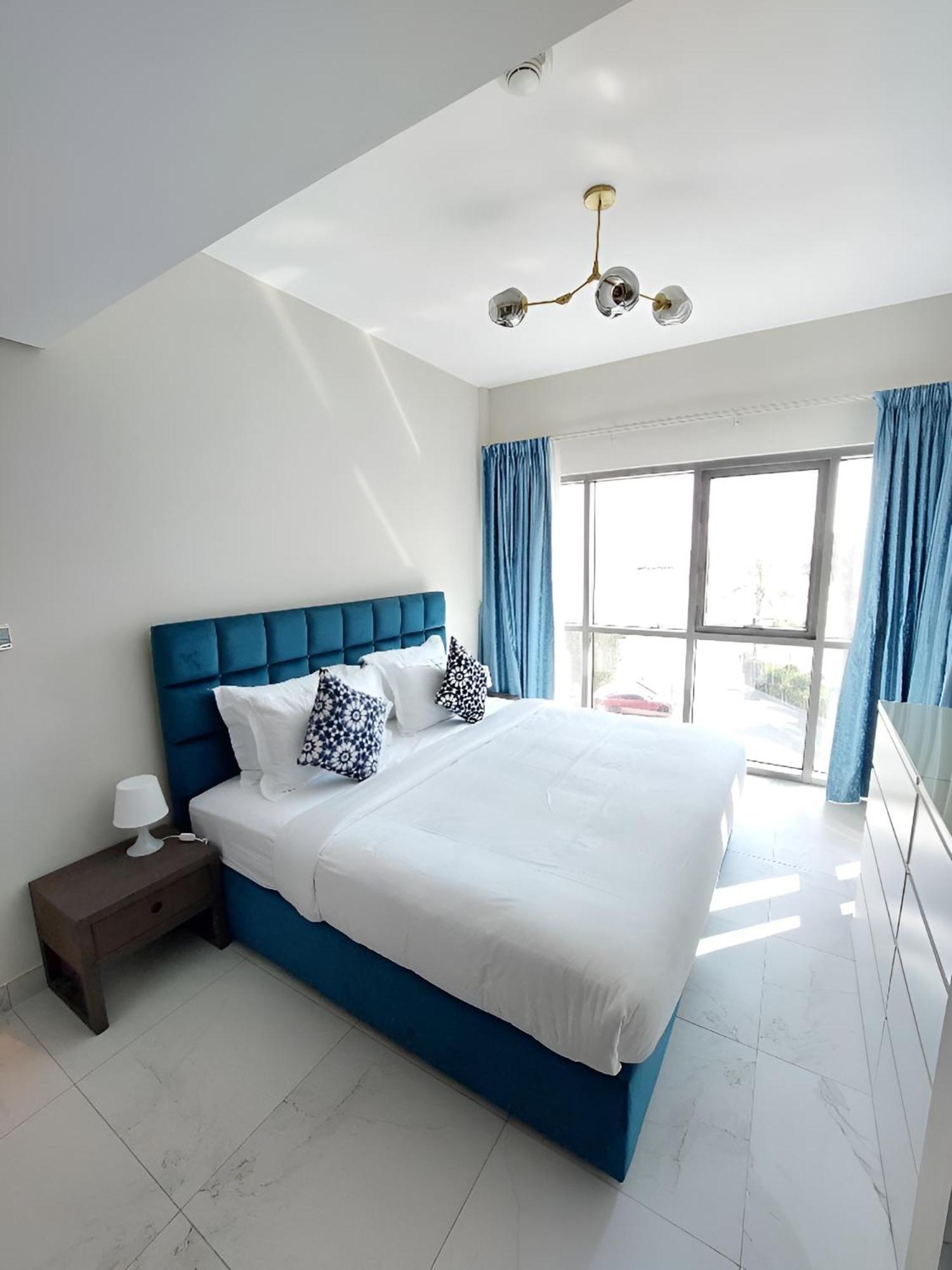 Budget-Friendly 2Bd Near Expo With A Huge Pool Dubái Exterior foto
